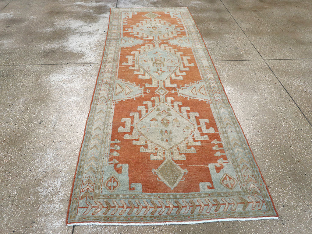 Vintage Persian Veece Accent Rug, No.32744 - Galerie Shabab
