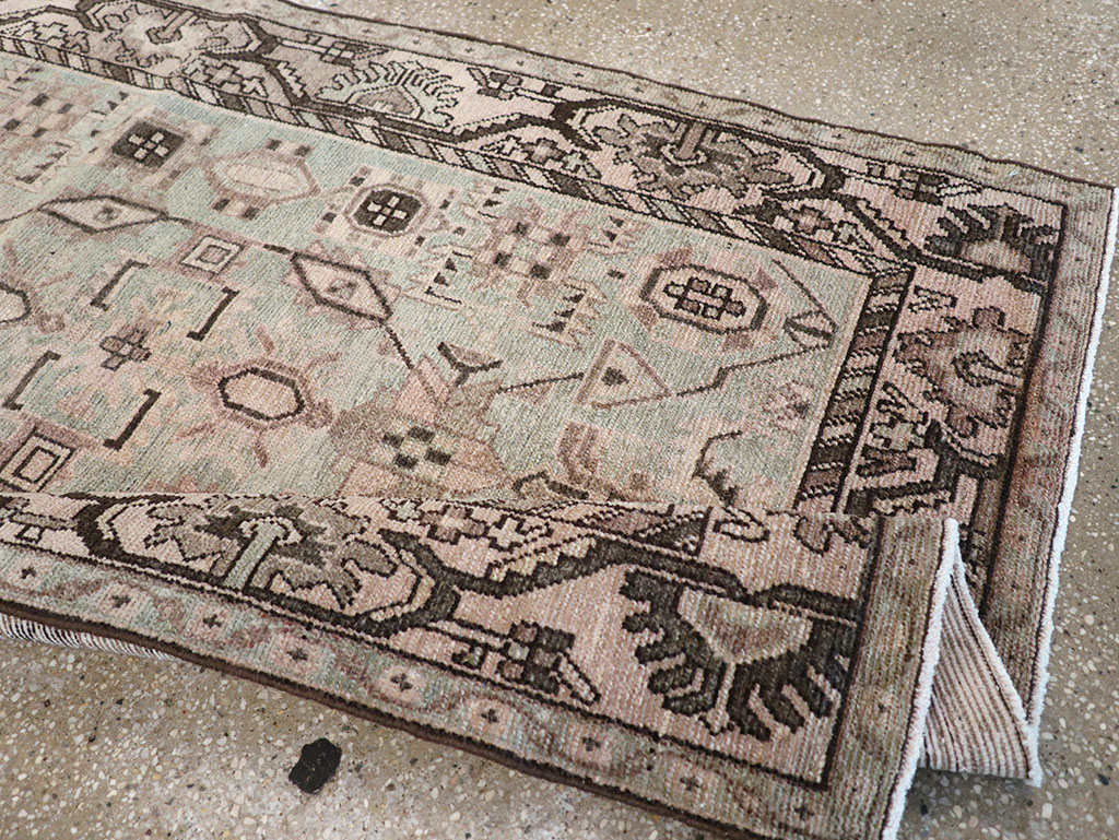 Vintage Persian Malayer Runner, No.32745 - Galerie Shabab