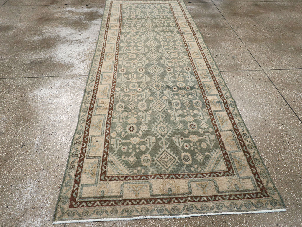 Vintage Persian Malayer Runner, No.32748 - Galerie Shabab