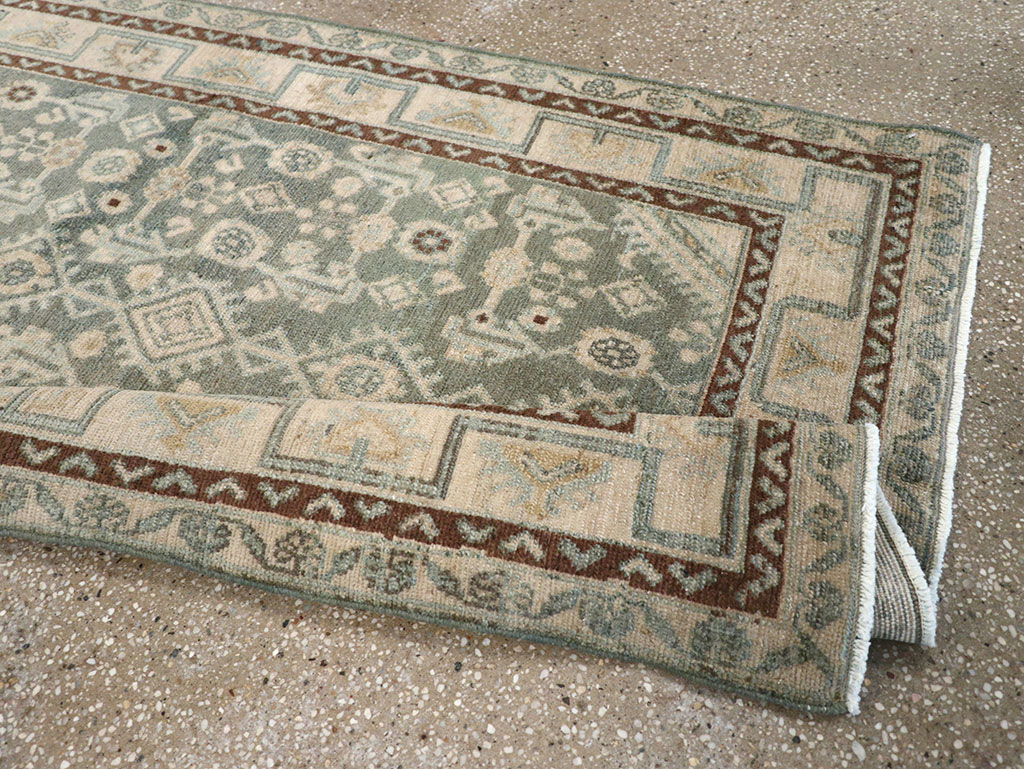 Vintage Persian Malayer Runner, No.32748 - Galerie Shabab