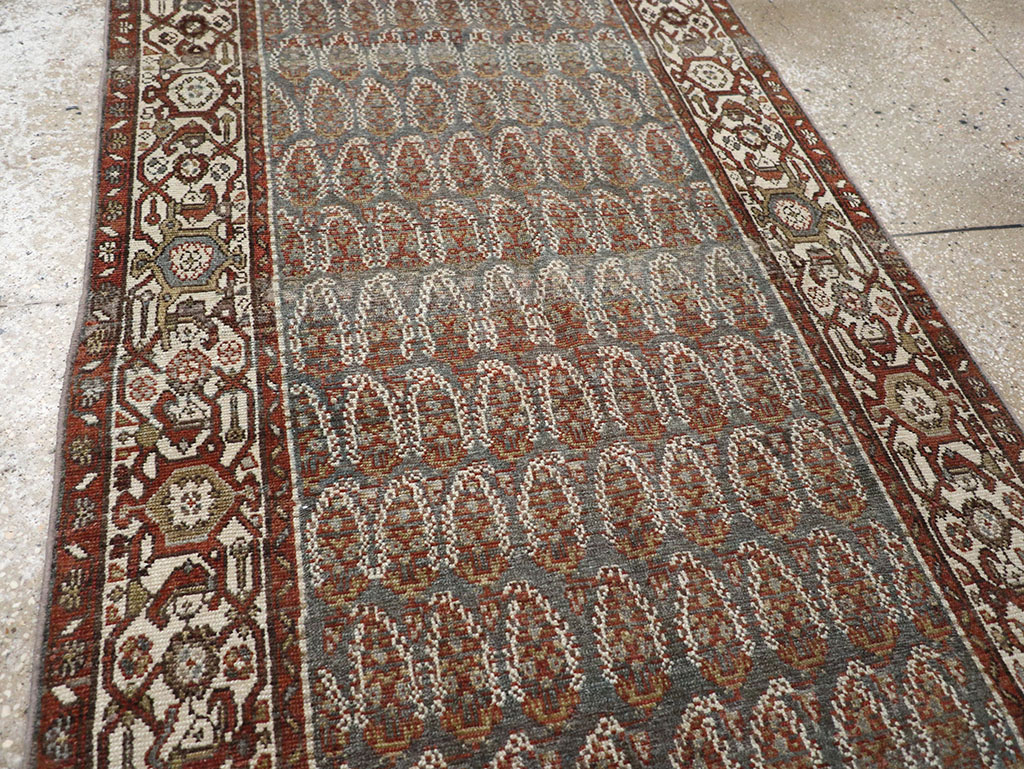 Vintage Persian Malayer Runner, No.32750 - Galerie Shabab