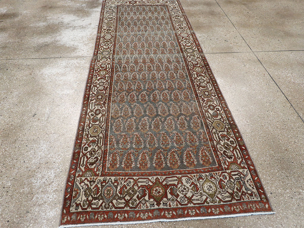 Vintage Persian Malayer Runner, No.32750 - Galerie Shabab