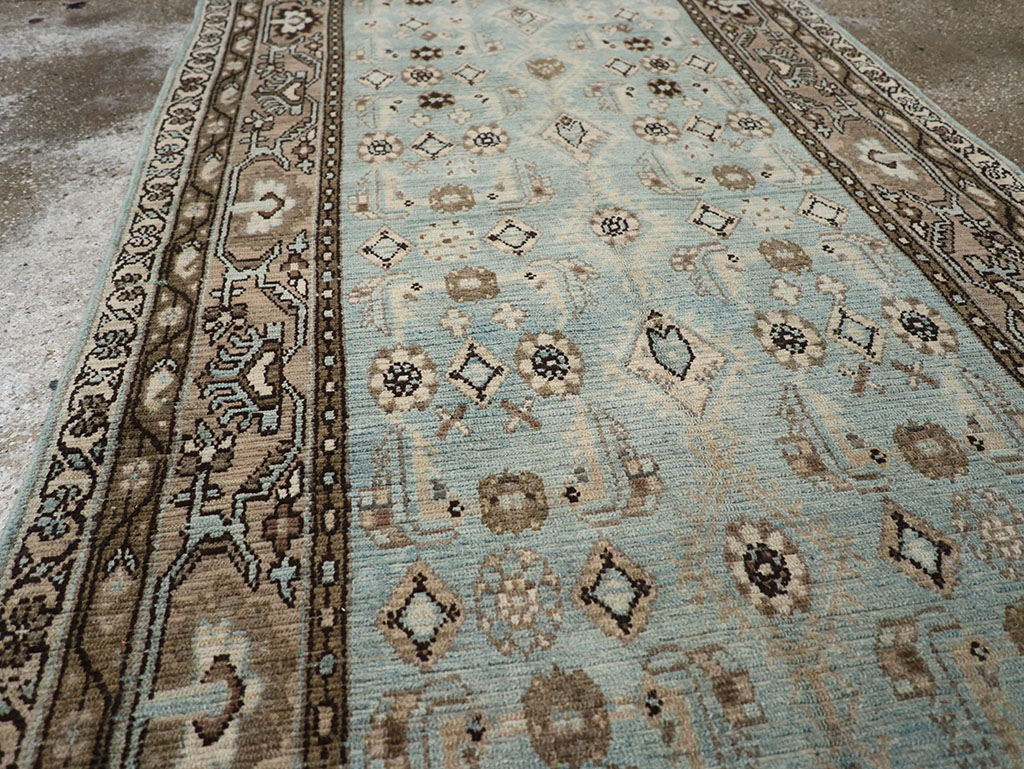 Vintage Persian Malayer Runner, No.32755 - Galerie Shabab