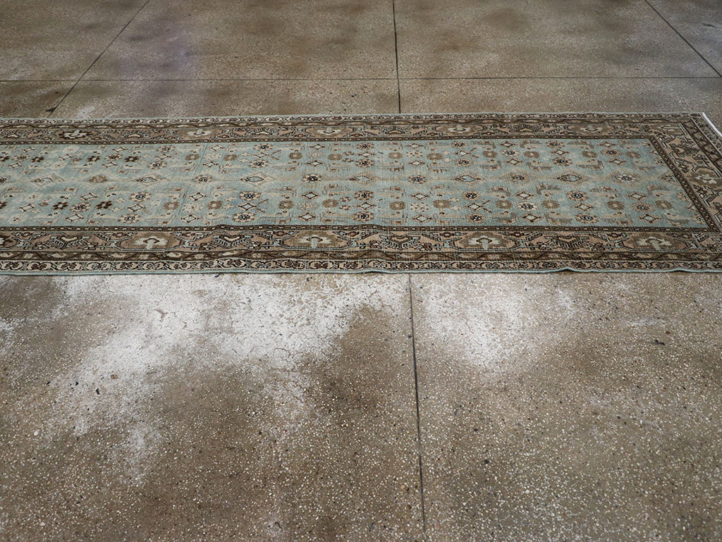 Vintage Persian Malayer Runner, No.32755 - Galerie Shabab