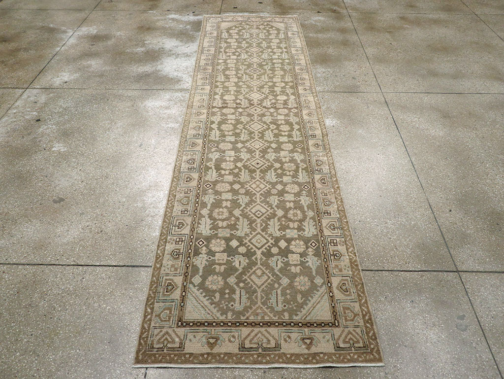 Vintage Persian Malayer Runner, No.32758 - Galerie Shabab