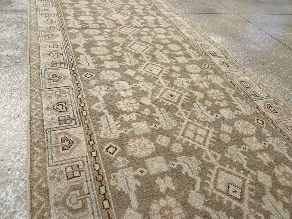 Vintage Persian Malayer Runner, No.32758 - Galerie Shabab