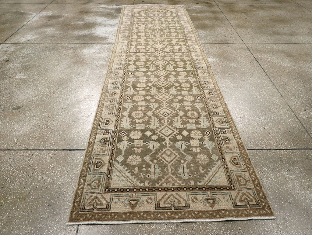 Vintage Persian Malayer Runner, No.32758 - Galerie Shabab