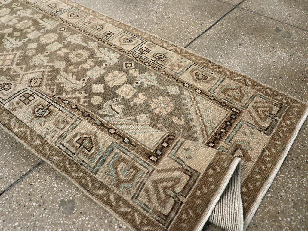 Vintage Persian Malayer Runner, No.32758 - Galerie Shabab