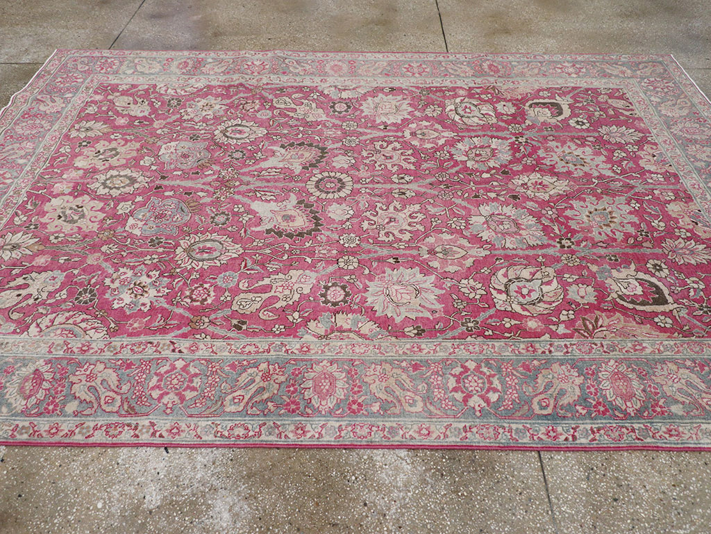 Antique Persian Tabriz Accent Carpet, No.32760 - Galerie Shabab