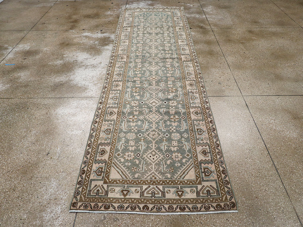 Vintage Persian Malayer Runner, No.32763 - Galerie Shabab