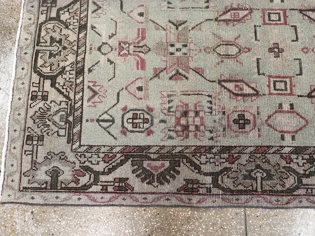 Vintage Persian Malayer Runner, No.32765 - Galerie Shabab
