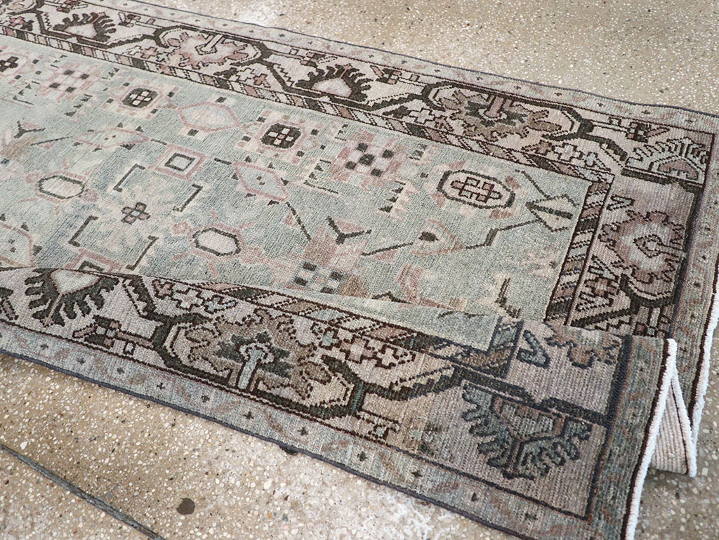 Vintage Persian Malayer Runner, No.32765 - Galerie Shabab