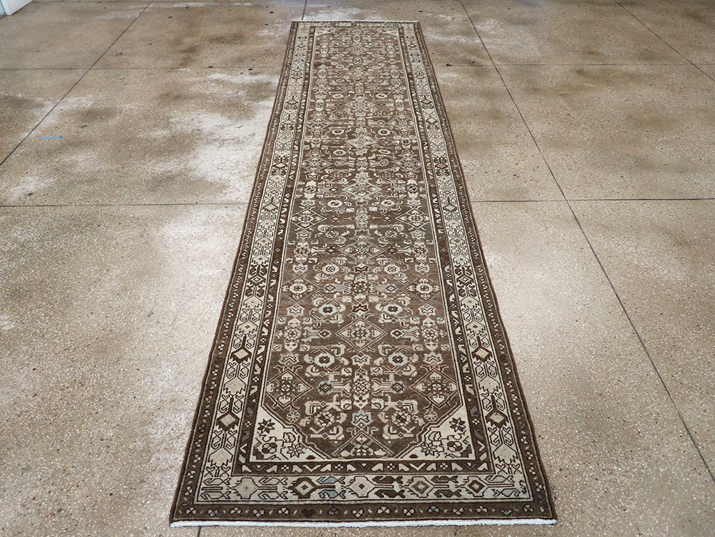 Vintage Persian Malayer Runner, No.32766 - Galerie Shabab