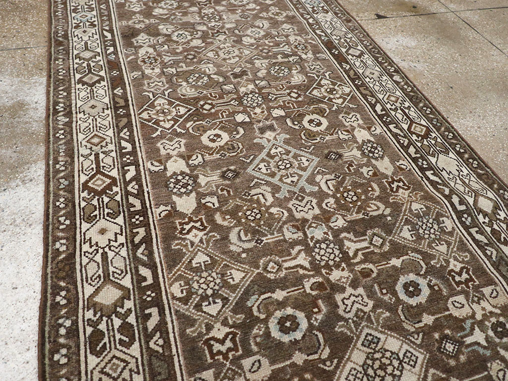 Vintage Persian Malayer Runner, No.32766 - Galerie Shabab