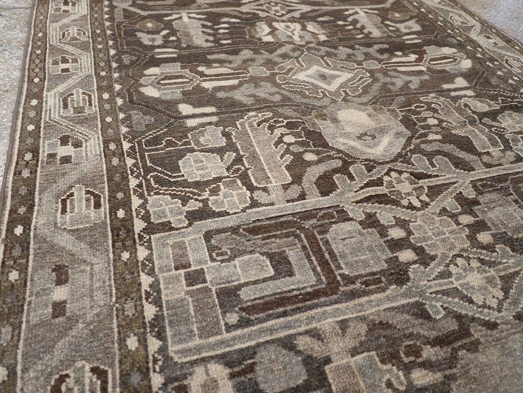 Vintage Persian Malayer Gallery Rug, No.32770 - Galerie Shabab