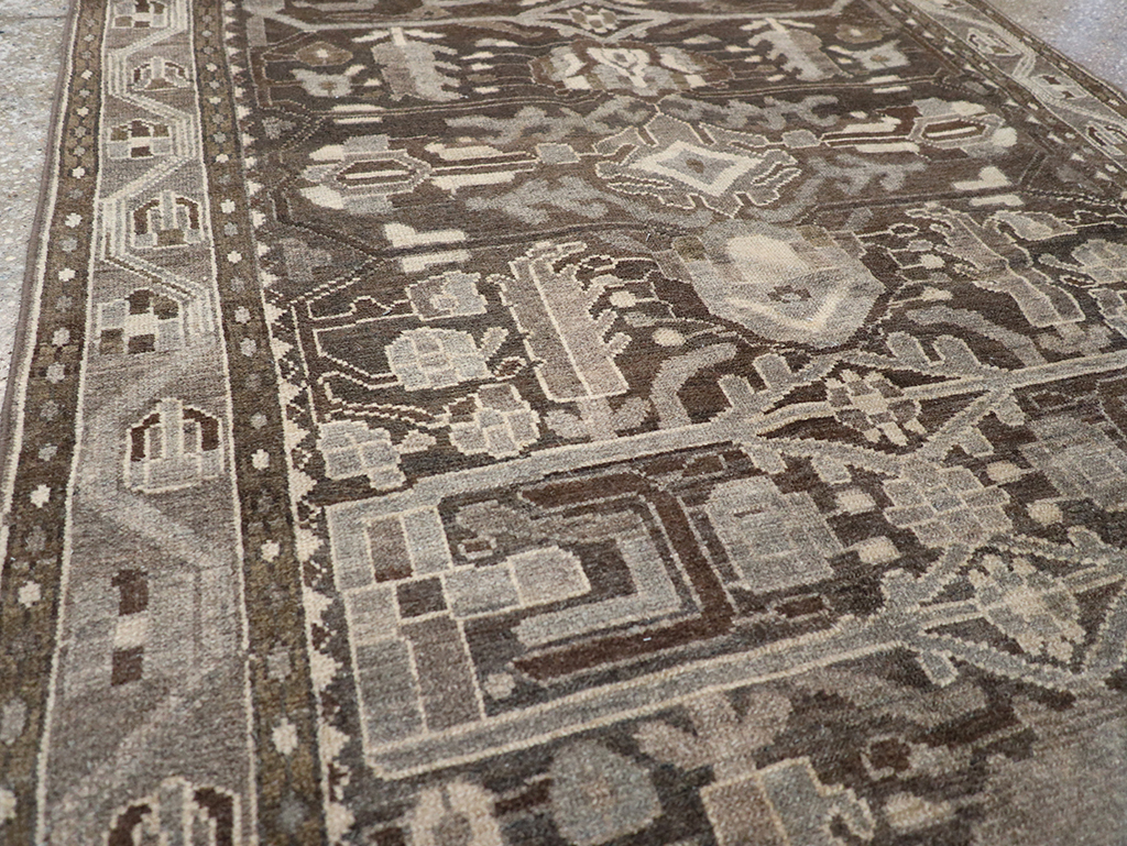 Vintage Persian Malayer Gallery Rug, No.32770 - Galerie Shabab