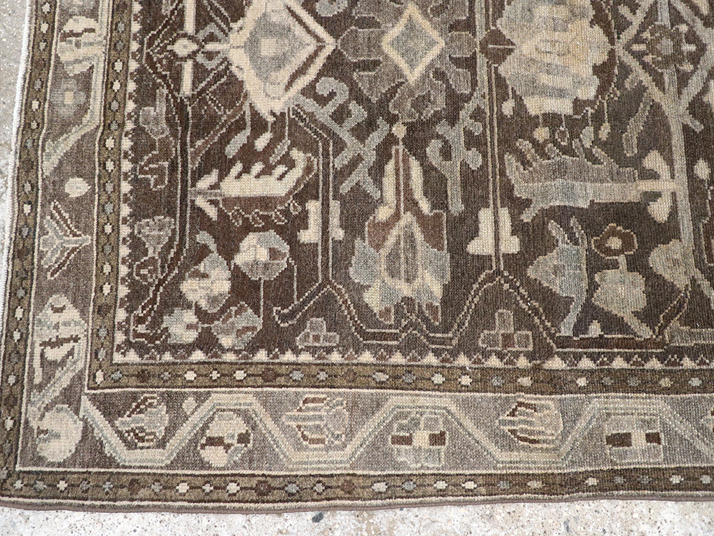 Vintage Persian Malayer Gallery Rug, No.32770 - Galerie Shabab