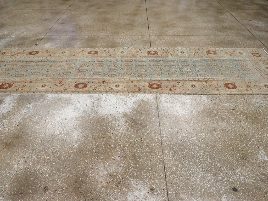 Vintage Persian Malayer Long Runner, No.32771 - Galerie Shabab