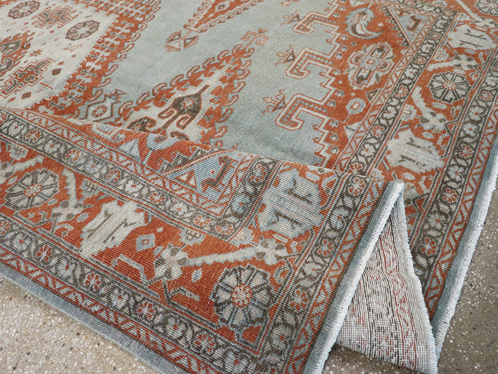Vintage Persian Veece Accent Carpet, No.32774 - Galerie Shabab