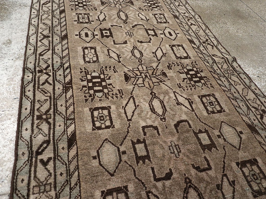 Antique Persian Malayer Runner, No.32775 - Galerie Shabab