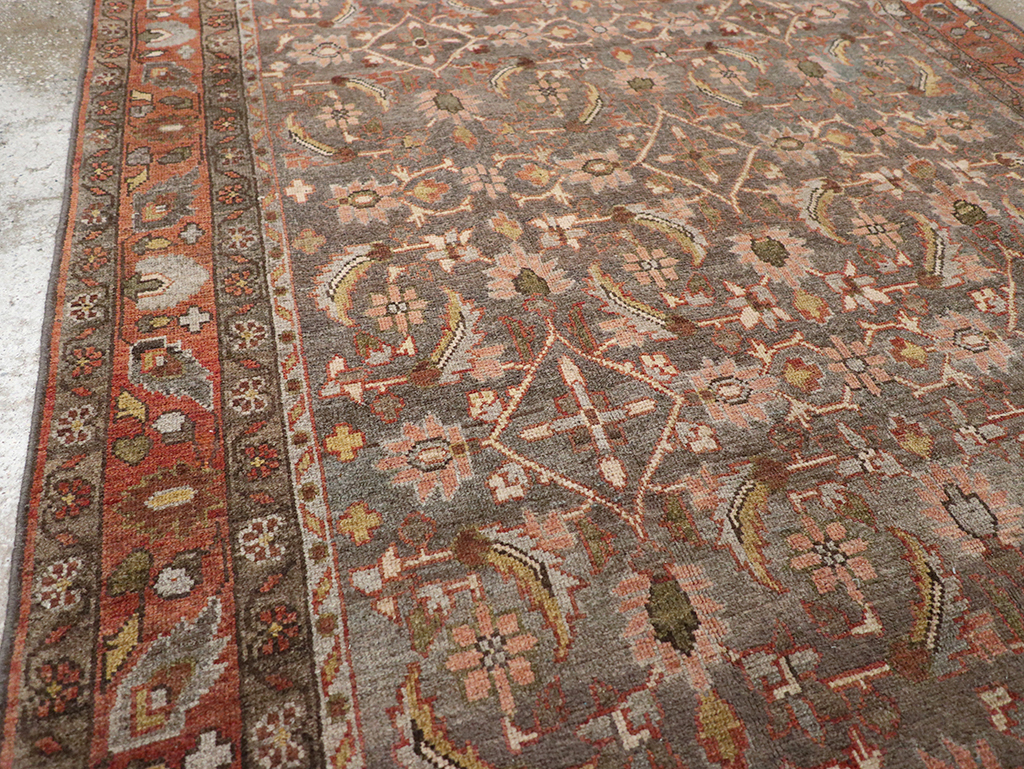 Antique Persian Bakhtiari Gallery Rug, No.32778 - Galerie Shabab
