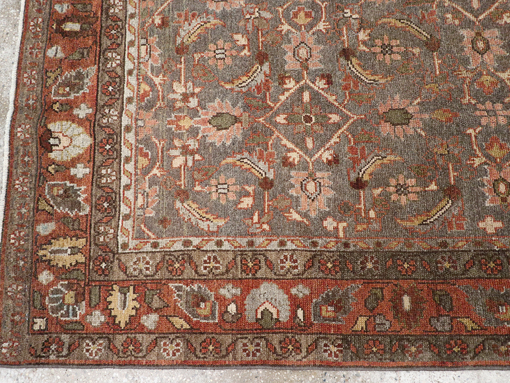Antique Persian Bakhtiari Gallery Rug, No.32778 - Galerie Shabab