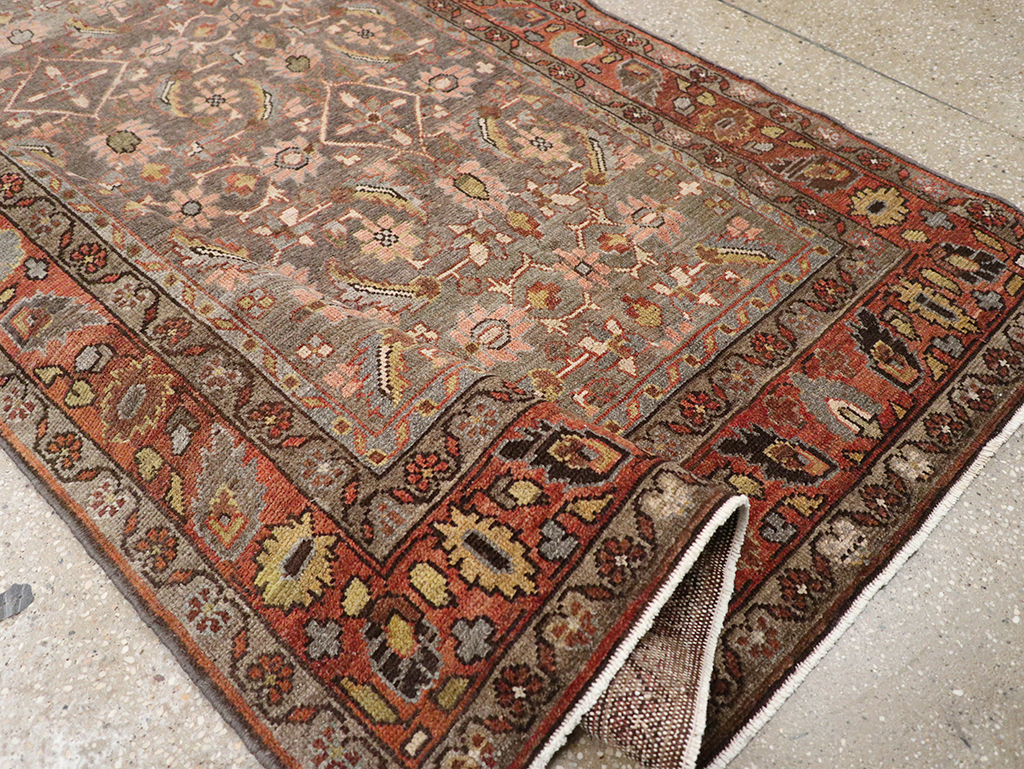 Antique Persian Bakhtiari Gallery Rug, No.32778 - Galerie Shabab
