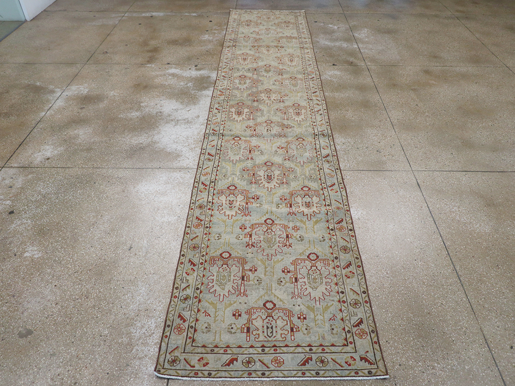 Vintage Persian Malayer Long Runner, No.32779 - Galerie Shabab