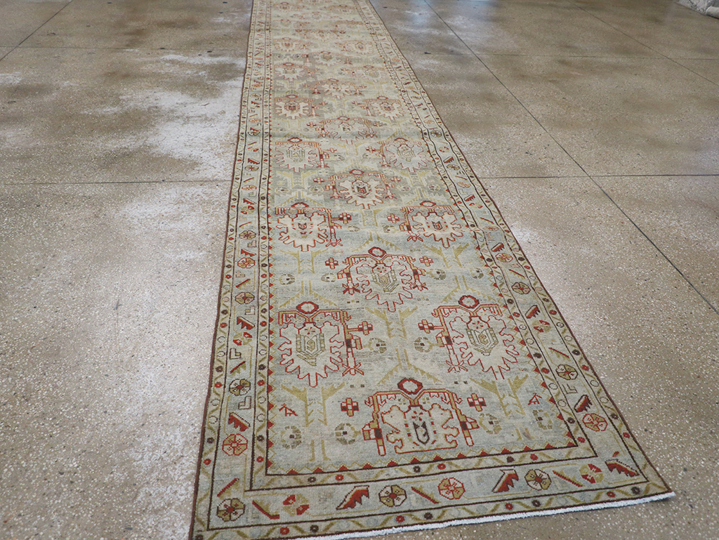 Vintage Persian Malayer Long Runner, No.32779 - Galerie Shabab