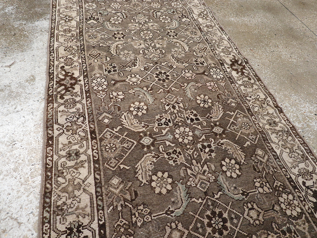 Vintage Persian Malayer Runner, No.32782 - Galerie Shabab
