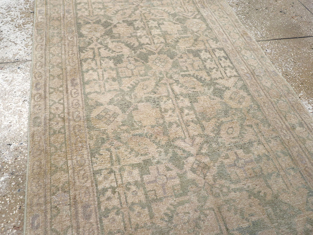 Vintage Persian Malayer Runner, No.32783 - Galerie Shabab