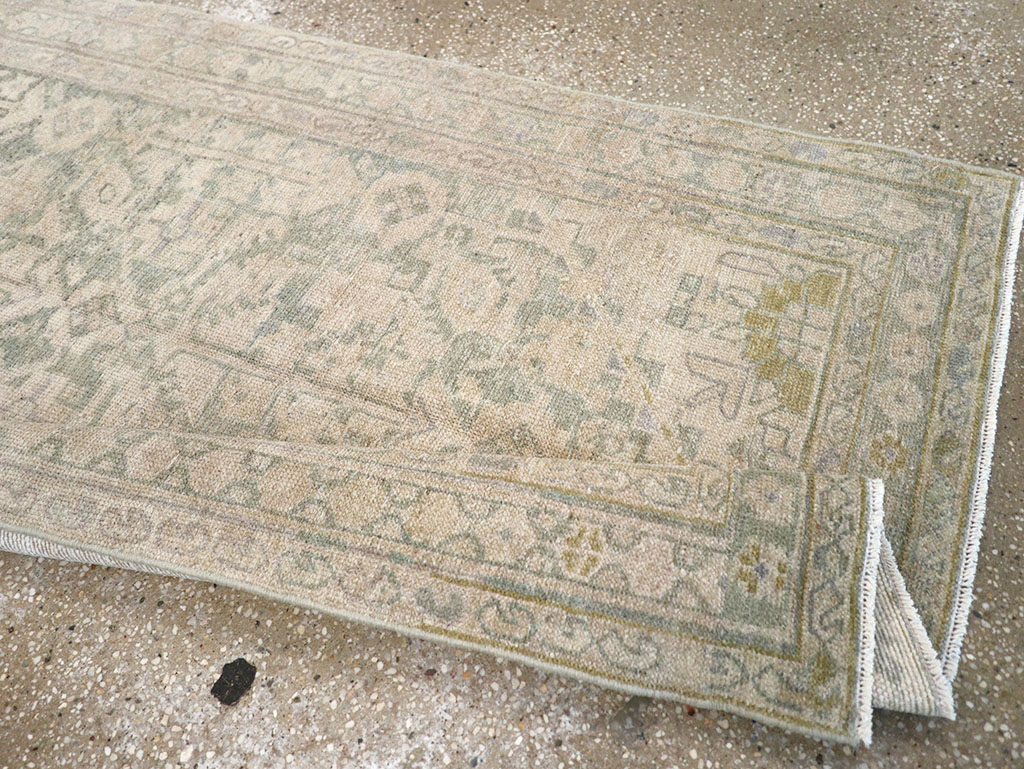 Vintage Persian Malayer Runner, No.32783 - Galerie Shabab