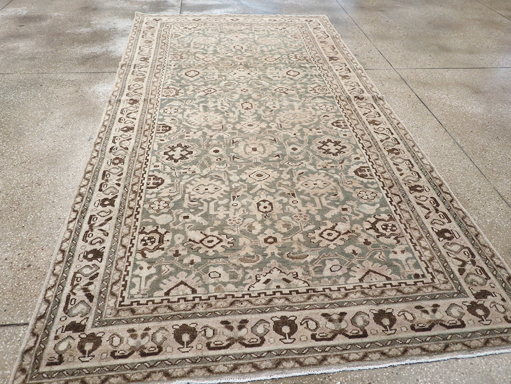 Vintage Persian Malayer Gallery Rug, No.32784 - Galerie Shabab