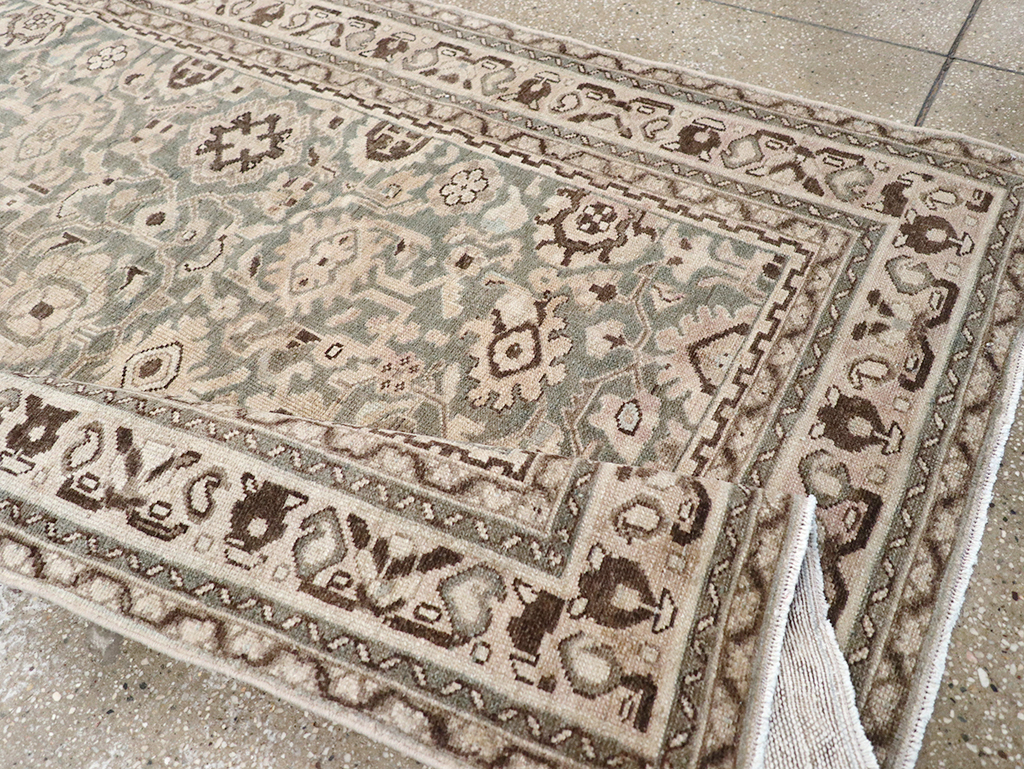 Vintage Persian Malayer Gallery Rug, No.32784 - Galerie Shabab