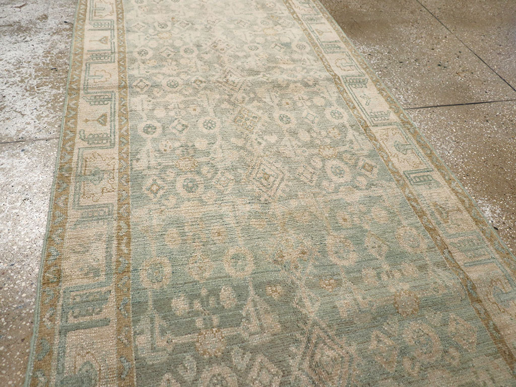 Vintage Persian Malayer Runner, No.32788 - Galerie Shabab