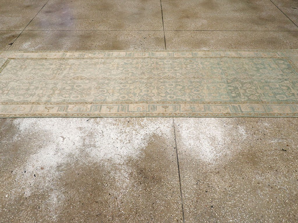 Vintage Persian Malayer Runner, No.32788 - Galerie Shabab