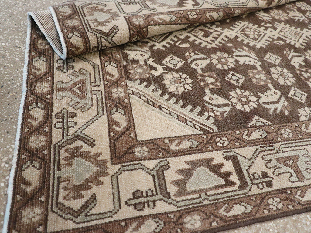 Vintage Persian Malayer Throw Rug, No.32790 - Galerie Shabab