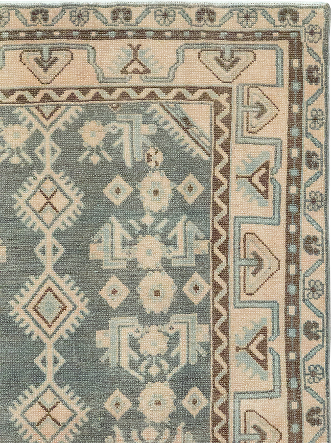 Vintage Persian Malayer Throw Rug, No.32793 - Galerie Shabab