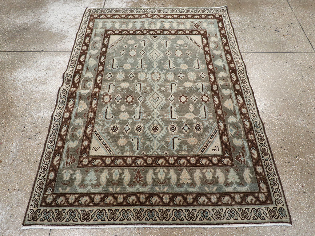 Vintage Persian Malayer Throw Rug, No.32794 - Galerie Shabab
