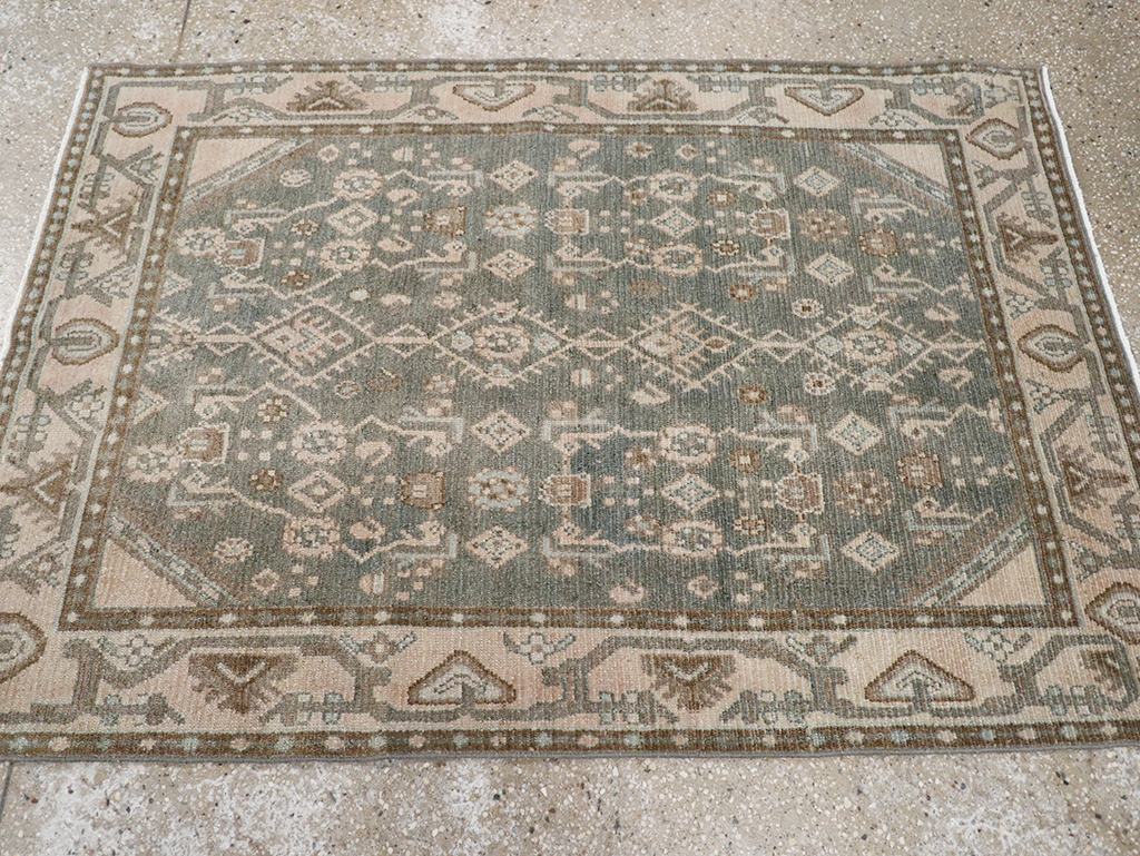 Vintage Persian Malayer Throw Rug, No.32795 - Galerie Shabab