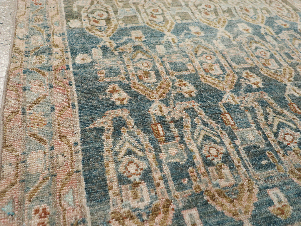 Vintage Persian Malayer Throw Rug, No.32796 - Galerie Shabab