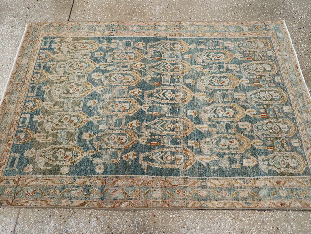 Vintage Persian Malayer Throw Rug, No.32796 - Galerie Shabab