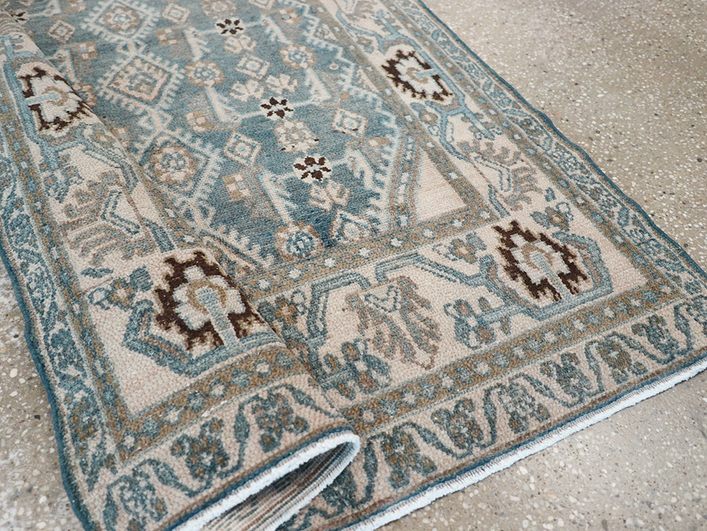 Vintage Persian Malayer Throw Rug, No.32797 - Galerie Shabab