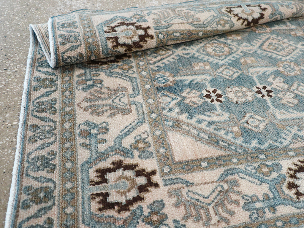 Vintage Persian Malayer Throw Rug, No.32797 - Galerie Shabab