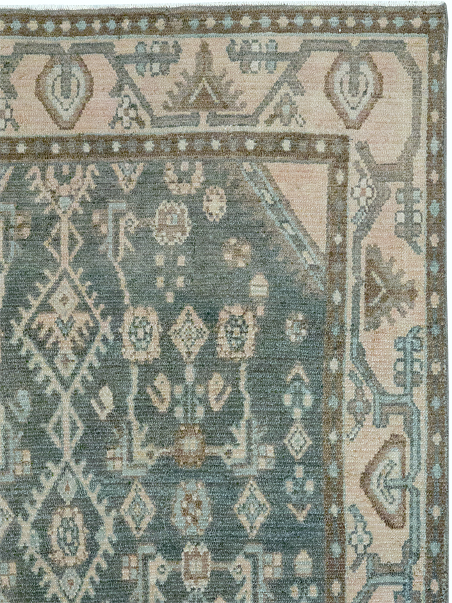 Vintage Persian Malayer Throw Rug, No.32798 - Galerie Shabab