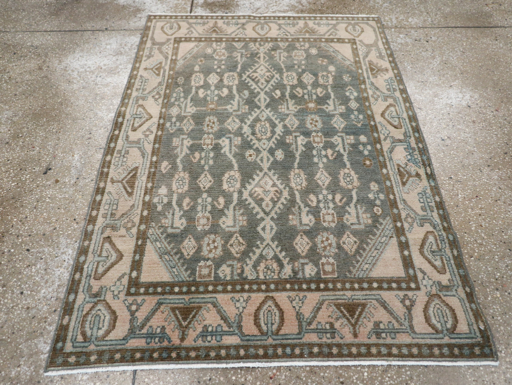 Vintage Persian Malayer Throw Rug, No.32798 - Galerie Shabab