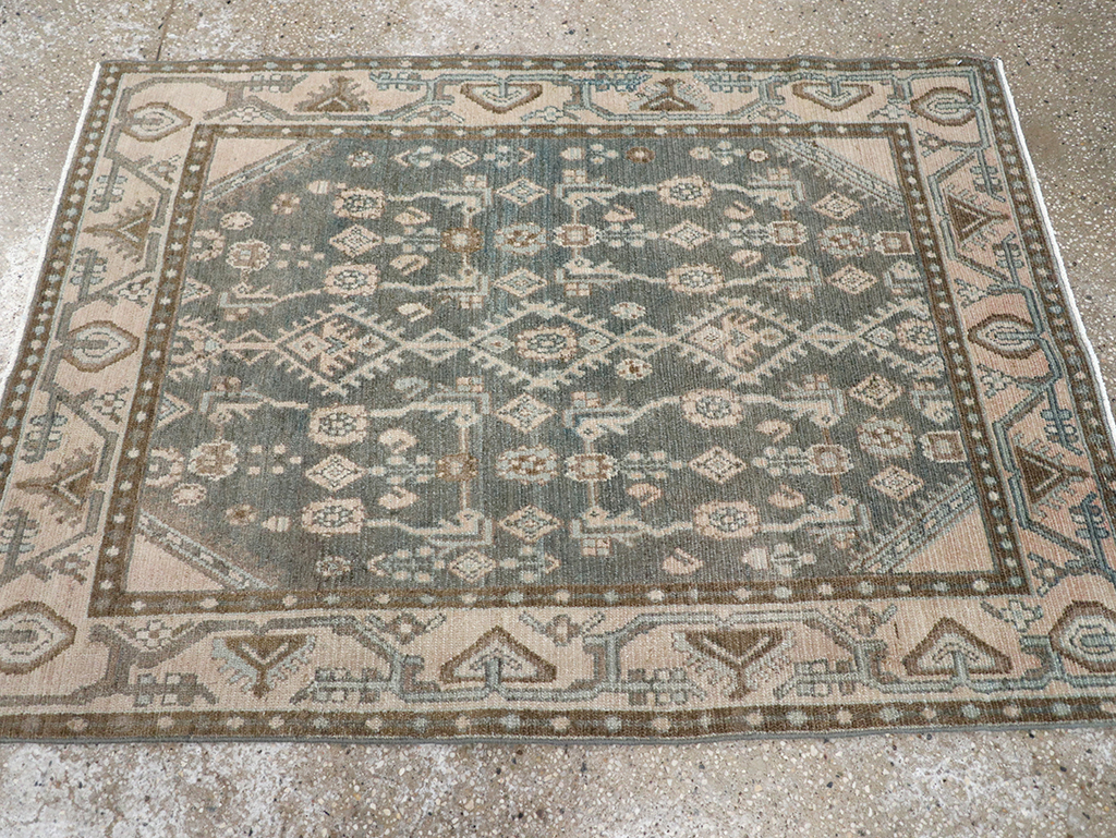 Vintage Persian Malayer Throw Rug, No.32798 - Galerie Shabab
