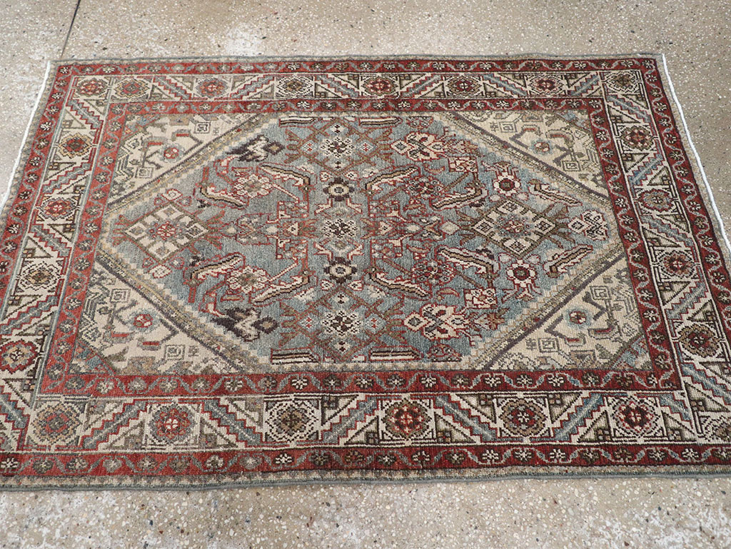 Antique Persian Malayer Throw Rug, No.32803 - Galerie Shabab