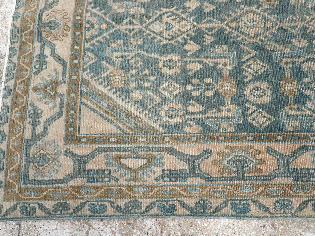 Vintage Persian Malayer Throw Rug, No.32804 - Galerie Shabab