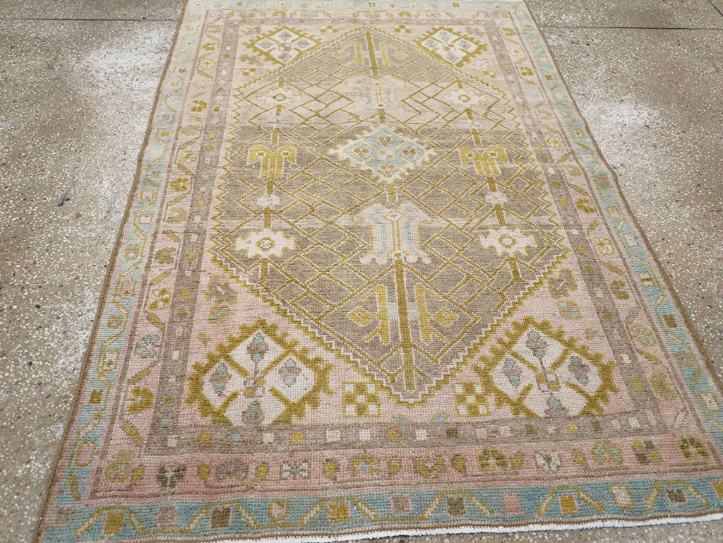 Vintage Persian Malayer Throw Rug, No.32805 - Galerie Shabab